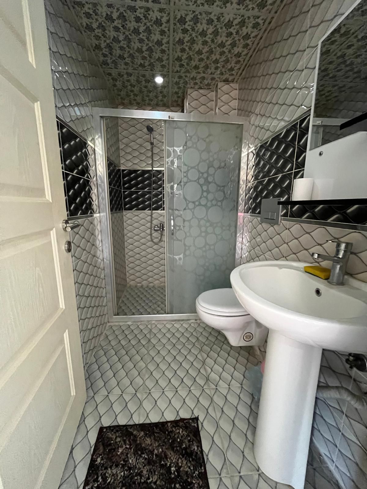 Cerrahi hastanesi arkası kiralık apart